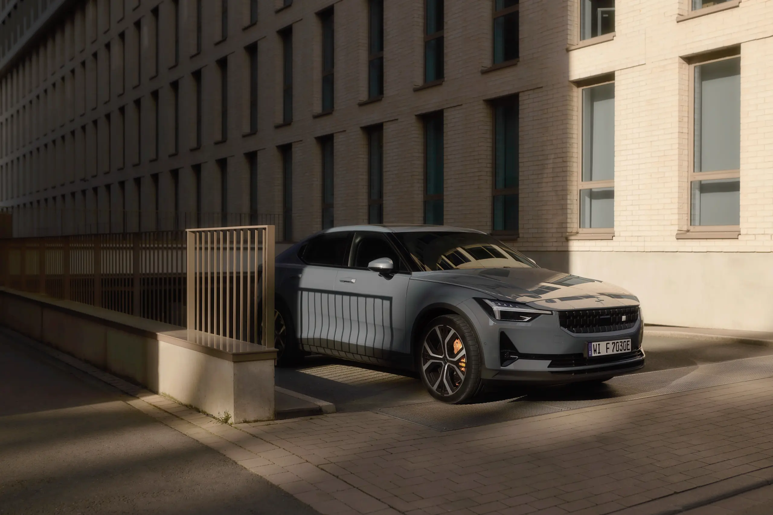 MARTINRUPIK_Polestar_1